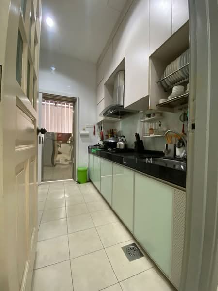 2-storey Terraced House for Sale in Taman Ponderosa (Johor Bahru) - Fion Lim - Kitchen - PropertyGuru.com.my