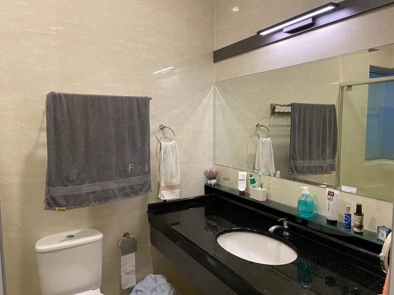 2-storey Terraced House for Sale in Taman Ponderosa (Johor Bahru) - Fion Lim - Bathroom - PropertyGuru.com.my