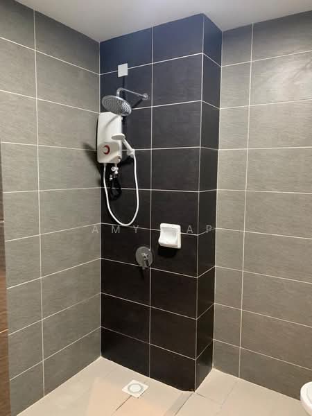 Kondominium untuk Disewa di The Henge - Amy Yap - Bathroom - PropertyGuru.com.my