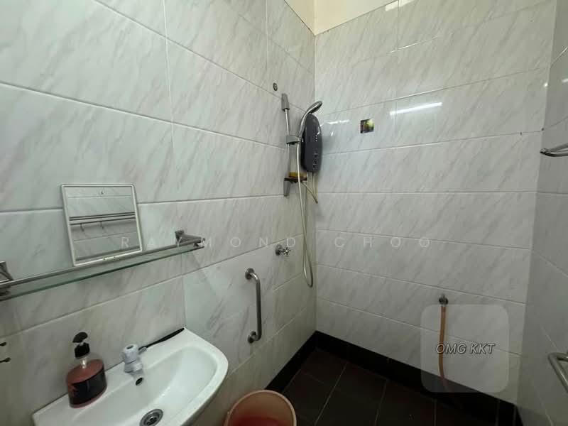 Rumah Teres 1 Tingkat untuk Dijual di Taman Klang Utama (Kapar) - Raymond Choo - Bathroom - PropertyGuru.com.my
