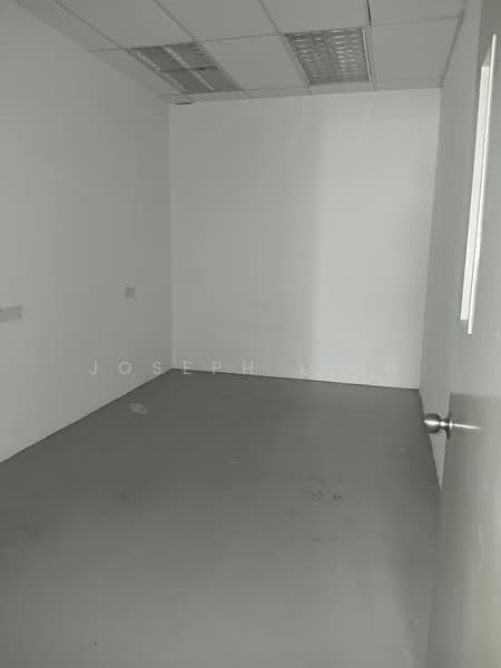 Kedai / Pejabat untuk Disewa di Bandar Saujana Putra (Tanjong Duabelas) - Joseph Ling - Interior - PropertyGuru.com.my