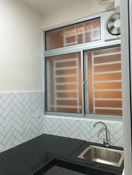 Condominium for Rent at Residensi Sateria - Ee Tsin Lim - Kitchen - PropertyGuru.com.my