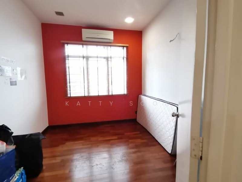Semi-Detached House for Sale in Saujana Villa (Kajang) - Katty Soon - PropertyGuru.com.my