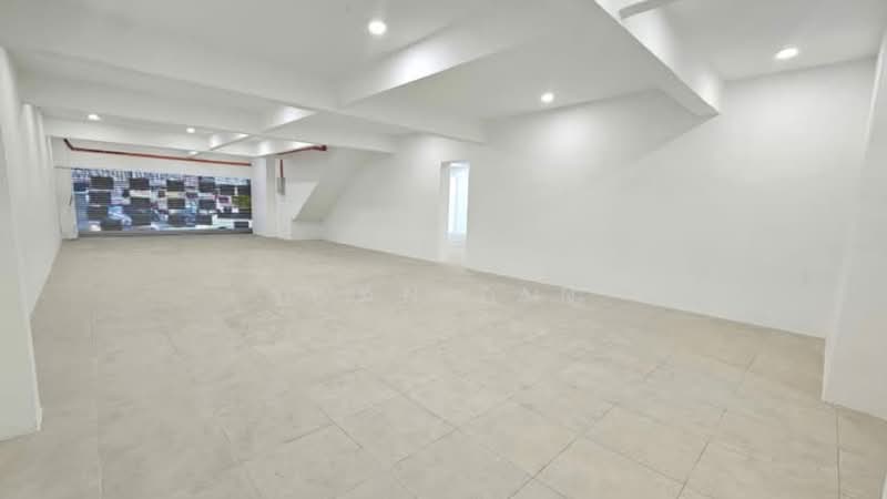 Kedai untuk Disewa di Taman Tun Dr Ismail (Kuala Lumpur) - Ivan Tan - Interior - PropertyGuru.com.my