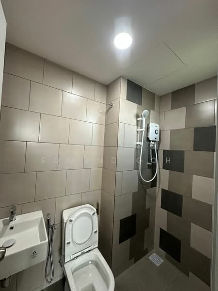 Servis Apartment untuk Dijual di Helix2 @ PJ South - Edmund Goh - Bathroom - PropertyGuru.com.my