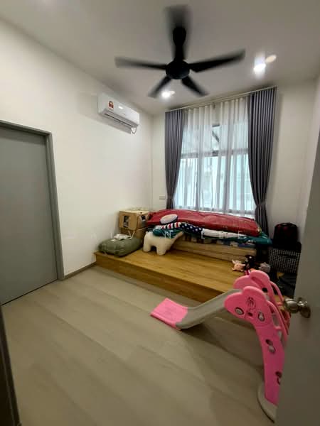 Rumah Kluster untuk Dijual di Kangkar Pulai (Skudai) - Calvin Lee - PropertyGuru.com.my