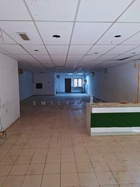 Kedai / Pejabat untuk Disewa di Seksyen 13 (Shah Alam) - Emily Kho - Interior - PropertyGuru.com.my