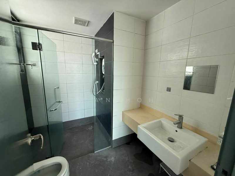 Service Residence for Rent at Saville @ Melawati - Ivan Hoh - Bathroom - PropertyGuru.com.my