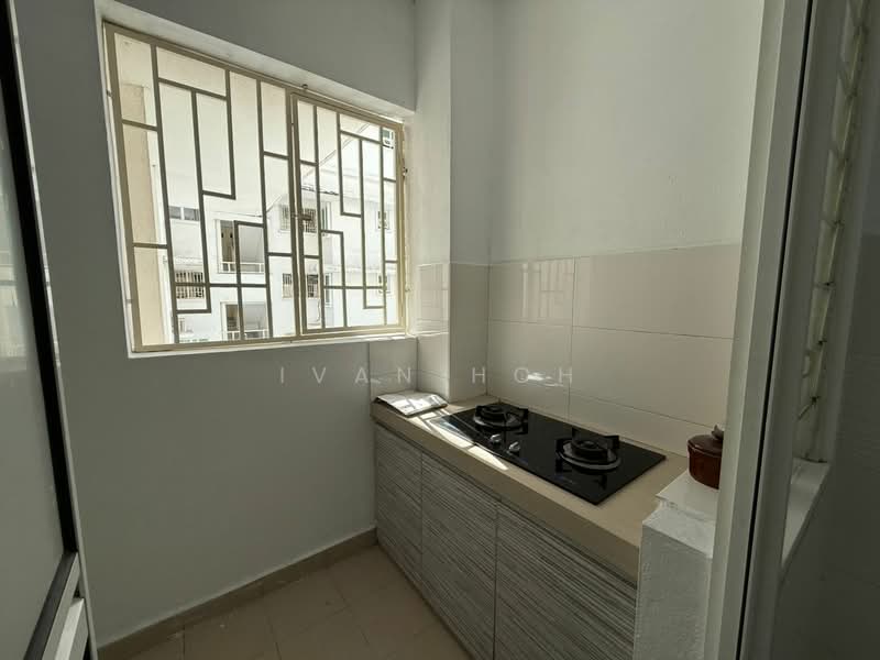 Service Residence for Rent at Saville @ Melawati - Ivan Hoh - Kitchen - PropertyGuru.com.my