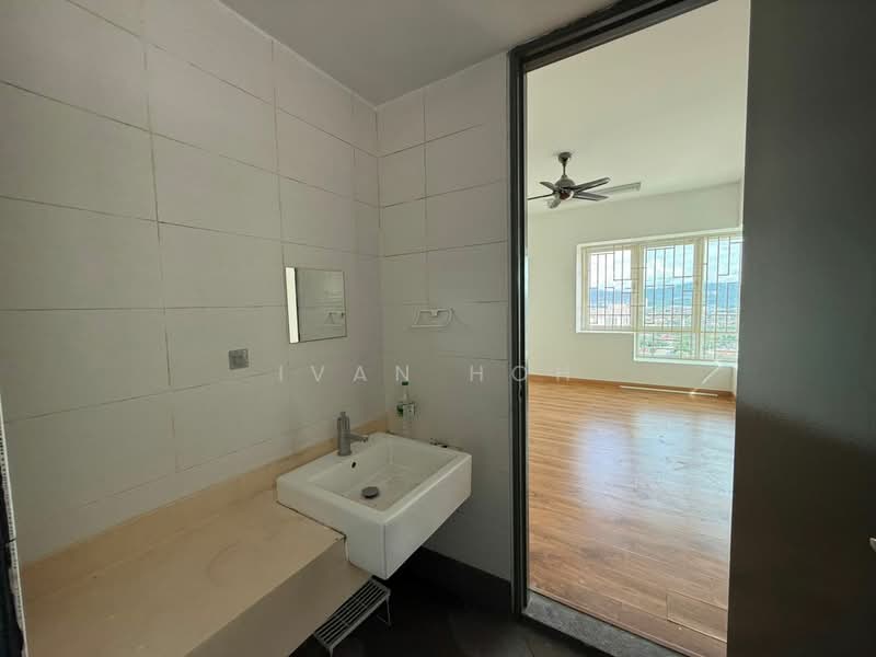 Service Residence for Rent at Saville @ Melawati - Ivan Hoh - Bathroom - PropertyGuru.com.my