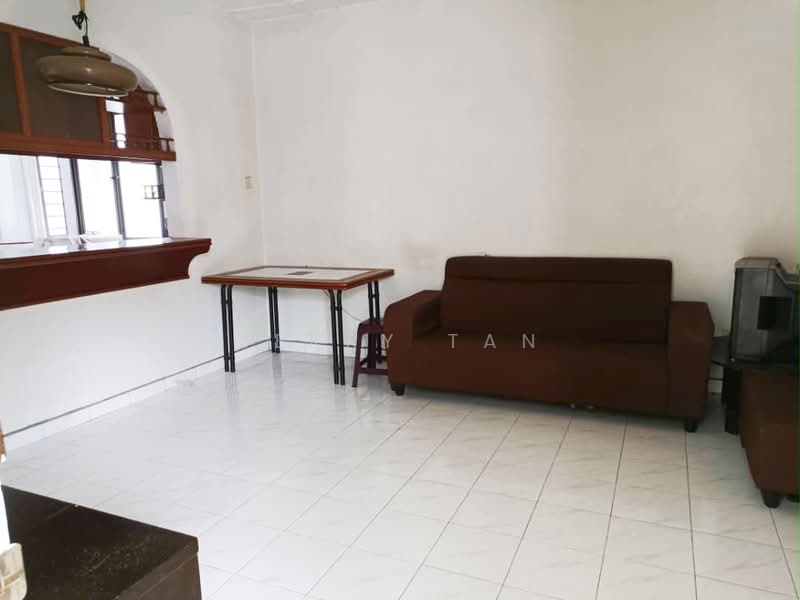 Rumah Flat untuk Disewa di Taman Lip Sin Block 1, 3 & 5 - Jerry Tan - Living Room - PropertyGuru.com.my