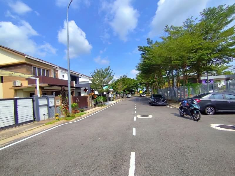 Cluster House for Sale in Bandar Parklands (Klang) - Hannee Tay - Exterior - PropertyGuru.com.my