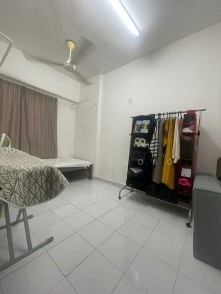 Condominium for Sale at Vista Komanwel A - Yenn Chong - Bedroom - PropertyGuru.com.my
