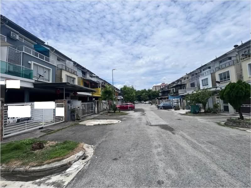3-storey Terraced House for Sale in Taman Sungai Chua (Kajang) - Hannee Tay - PropertyGuru.com.my