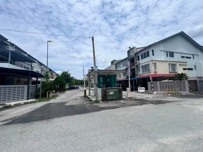3-storey Terraced House for Sale in Taman Sungai Chua (Kajang) - Hannee Tay - PropertyGuru.com.my