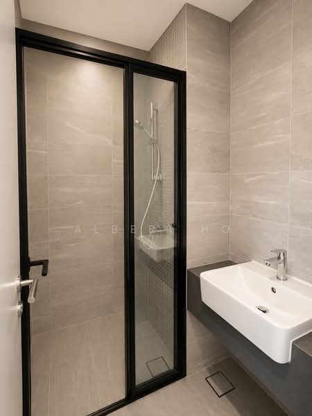 Service Residence for Sale at Edelweiss @ Tropicana Gardens - Albert Ho - Bathroom - PropertyGuru.com.my