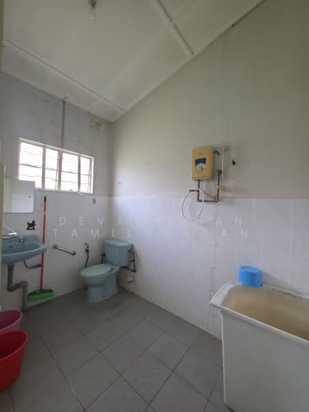 Bungalow for Sale in Seksyen 12 (Petaling Jaya) - Devamuthan Tamilarasan - Bathroom - PropertyGuru.com.my