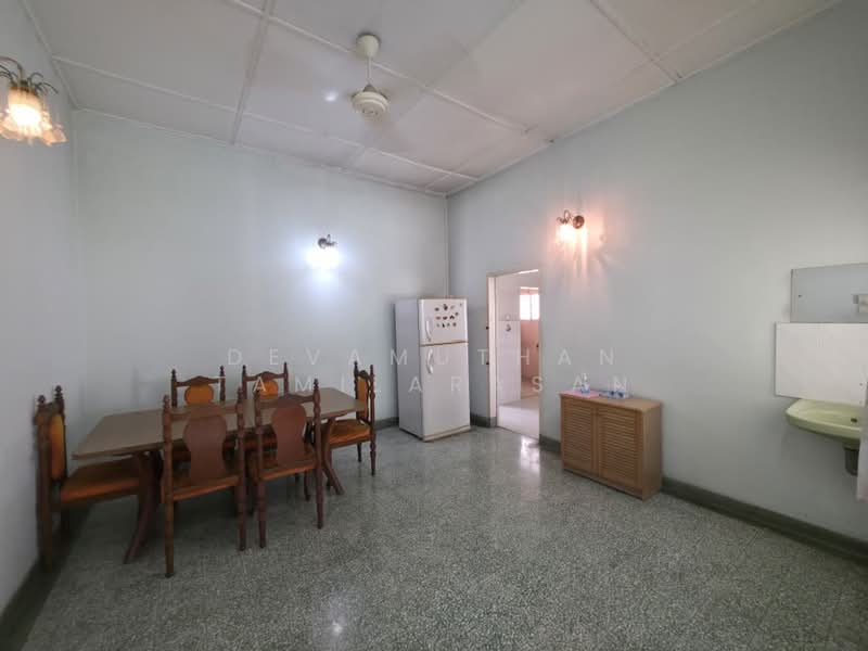 Bungalow for Sale in Seksyen 12 (Petaling Jaya) - Devamuthan Tamilarasan - Dining Room - PropertyGuru.com.my