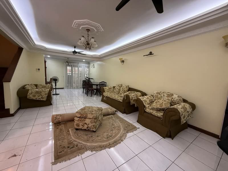 Rumah Teres 2 Tingkat untuk Disewa di Presint 8 (Putrajaya) - Mu'izz Halim - Living Room - PropertyGuru.com.my