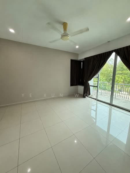 Rumah Kluster untuk Dijual di Taman Nusa Bestari (Iskandar Puteri (Nusajaya)) - Ye Xun Wong - Balcony - PropertyGuru.com.my