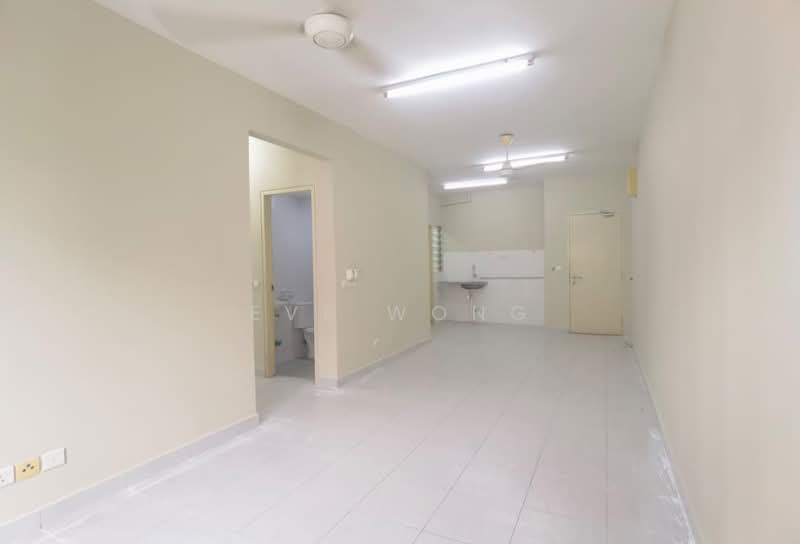 Pangsapuri untuk Dijual di Seri Intan Apartment - Eve Wong - Bathroom - PropertyGuru.com.my