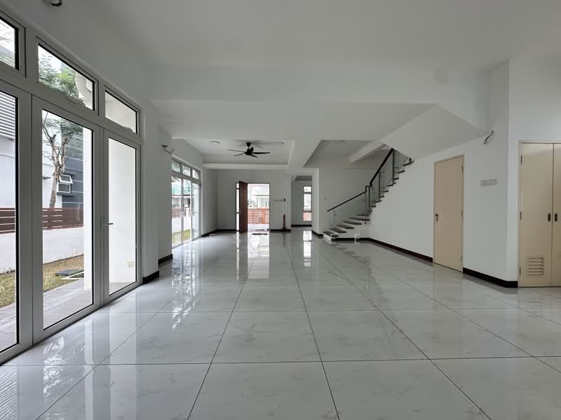 Link Bungalow for Sale in Setia Alam (Selangor) - Jess Tee - Living Room - PropertyGuru.com.my