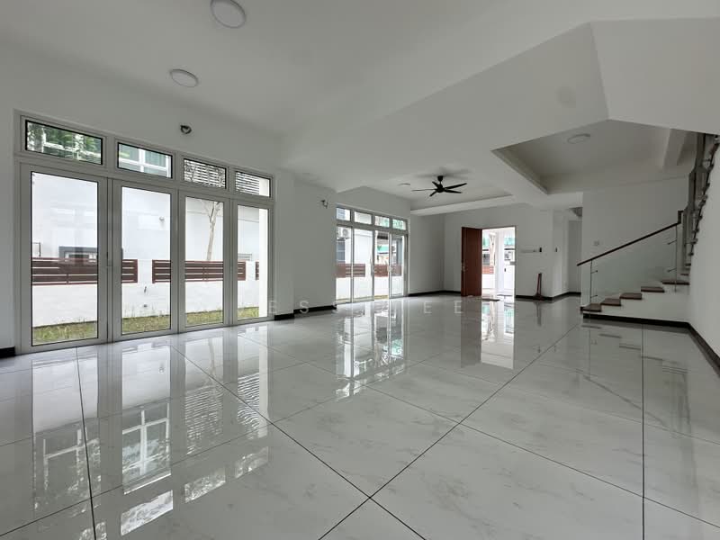 Link Bungalow for Sale in Setia Alam (Selangor) - Jess Tee - Living Room - PropertyGuru.com.my