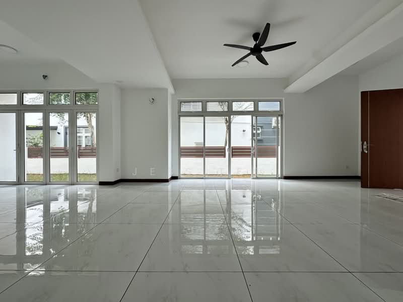 Link Bungalow for Sale in Setia Alam (Selangor) - Jess Tee - Living Room - PropertyGuru.com.my