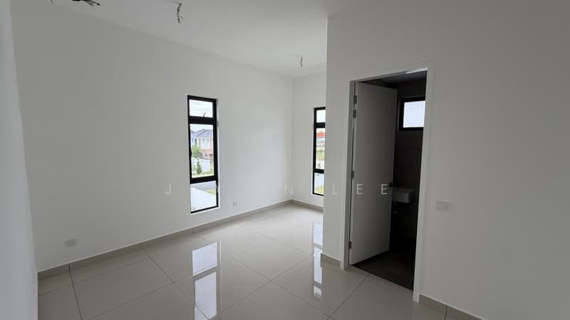 Semi-Detached House for Sale in Setia Tropika (Johor Bahru) - Jia En Lee - PropertyGuru.com.my