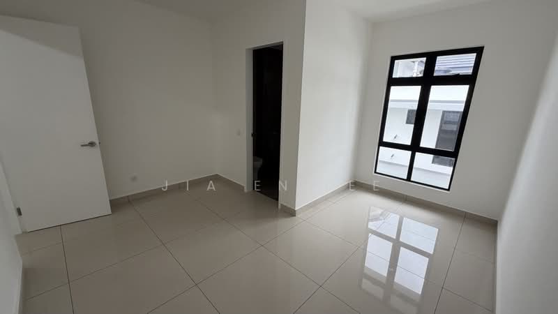Semi-Detached House for Sale in Setia Tropika (Johor Bahru) - Jia En Lee - PropertyGuru.com.my