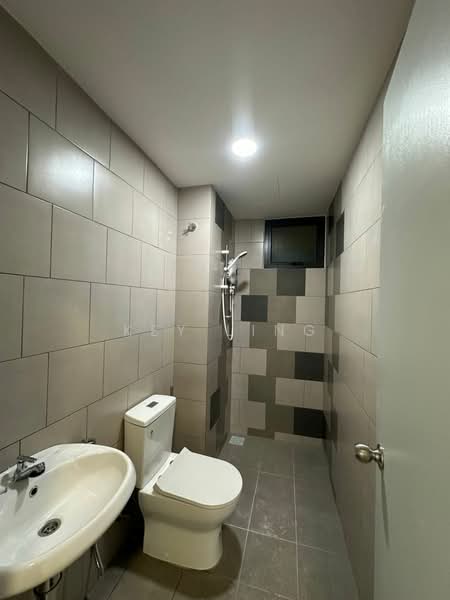 Servis Apartment untuk Dijual di Helix2 @ PJ South - Key Ling - Bathroom - PropertyGuru.com.my