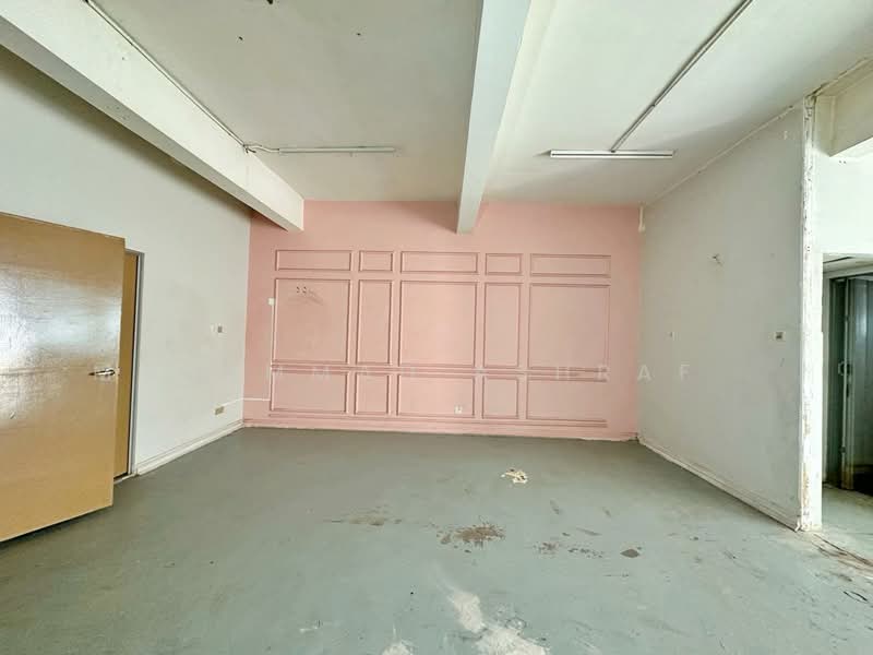 Shop for Rent in Seksyen 16 (Shah Alam) - Muhammad Ashraf . - Interior - PropertyGuru.com.my