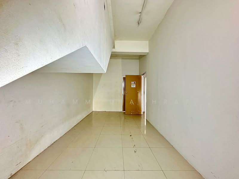 Shop for Rent in Seksyen 16 (Shah Alam) - Muhammad Ashraf . - Interior - PropertyGuru.com.my