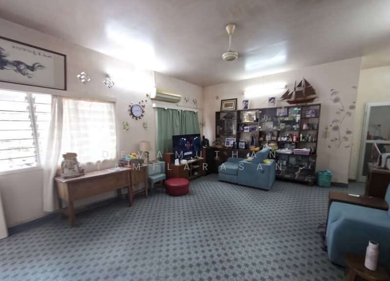 Bungalow for Sale in Seksyen 12 (Petaling Jaya) - Devamuthan Tamilarasan - Living Room - PropertyGuru.com.my