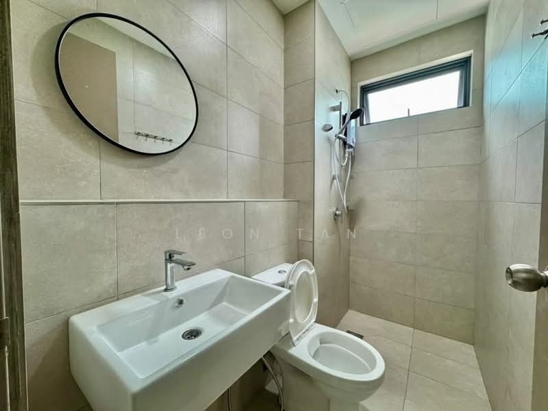Apartment for Rent at Kenny Hill Residences - Leon Tan - Bathroom - PropertyGuru.com.my