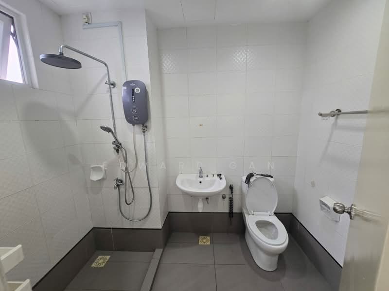Servis Apartment untuk Disewa di Seasons Amara Larkin - Edward Gan - Bathroom - PropertyGuru.com.my