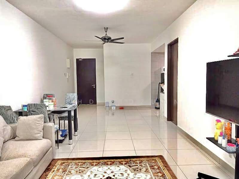 Servis Apartment untuk Dijual di Symphony Tower (Menara Simfoni) - Mohd Ridzuan - Living Room - PropertyGuru.com.my