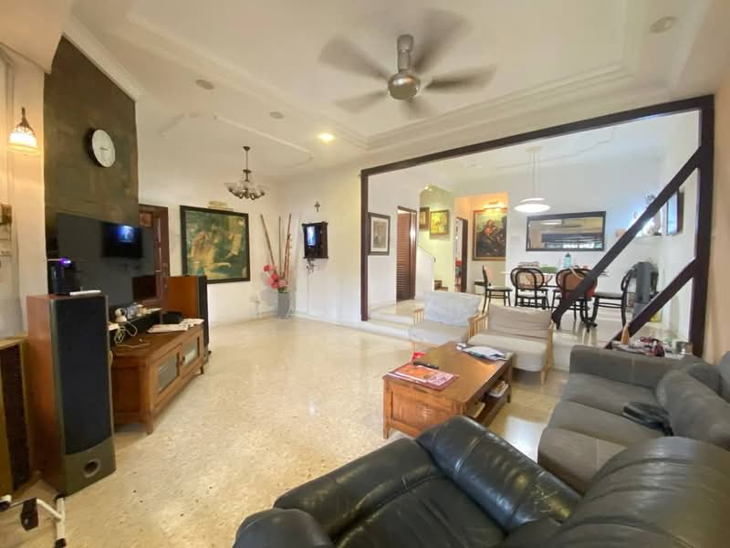 Rumah Teres 2 Tingkat untuk Dijual di Taman Perling (Perling) - Max Loh - Living Room - PropertyGuru.com.my