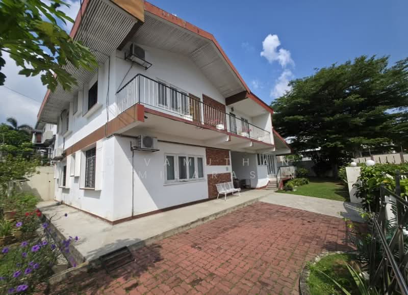 Rumah Banglo untuk Dijual di Seksyen 14 (Petaling Jaya) - Devamuthan Tamilarasan - Exterior - PropertyGuru.com.my