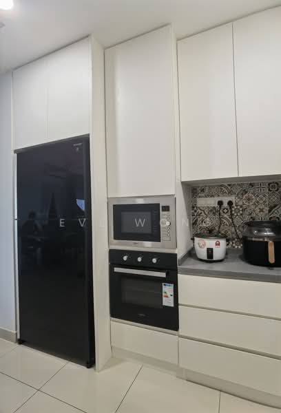 Servis Apartment untuk Dijual di Setia City Residences - Eve Wong - Kitchen - PropertyGuru.com.my