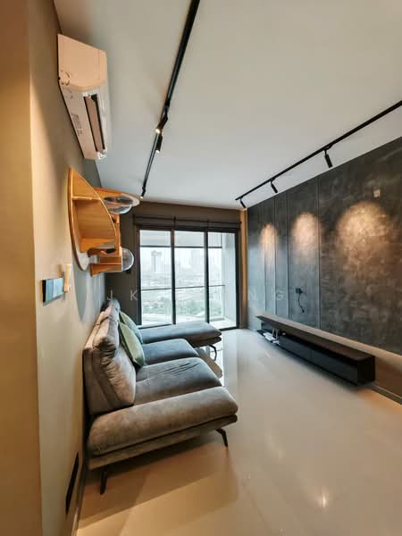 Servis Apartment untuk Dijual di United Point (Residensi Berpadu) - JK Leong - Living Room - PropertyGuru.com.my