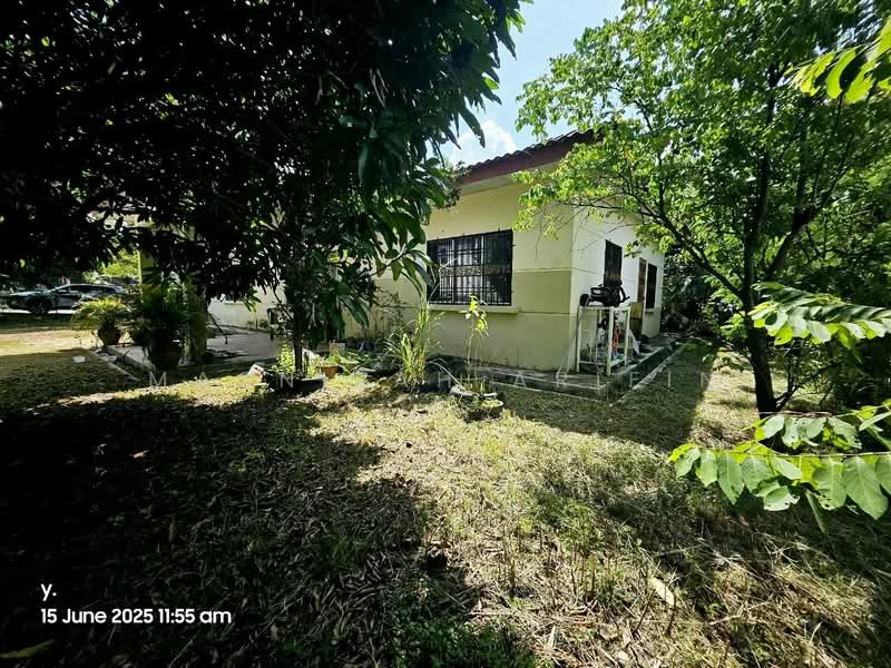 Bungalow for Sale in Seri Kembangan (Selangor) - Masnizah Arifin - Exterior - PropertyGuru.com.my