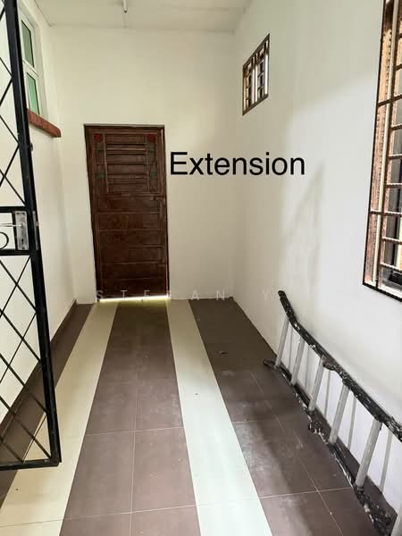 Rumah Berkembar untuk Dijual di Perling (Johor) - Stefan Yu - Entrance - PropertyGuru.com.my