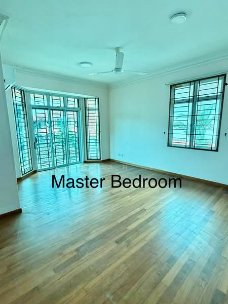 Rumah Berkembar untuk Dijual di Perling (Johor) - Stefan Yu - Master Bedroom - PropertyGuru.com.my