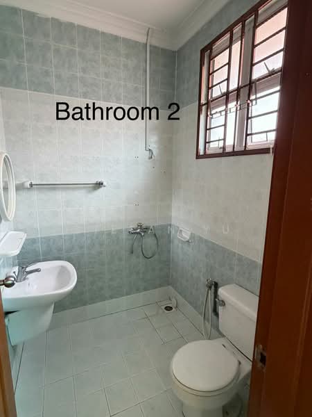 Rumah Berkembar untuk Dijual di Perling (Johor) - Stefan Yu - Bathroom - PropertyGuru.com.my