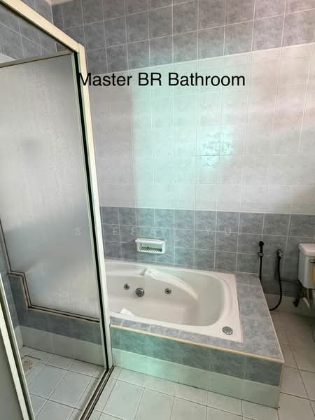 Rumah Berkembar untuk Dijual di Perling (Johor) - Stefan Yu - Bathroom - PropertyGuru.com.my