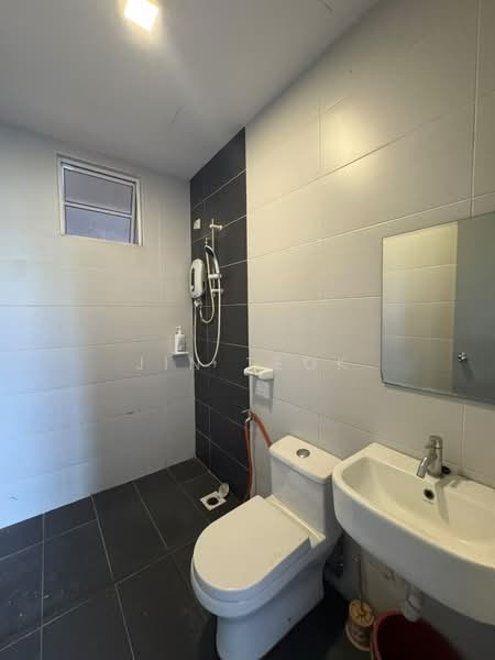 Apartment for Rent at Nusa Heights (Nusa Puncak) - Jin Teok - Bathroom - PropertyGuru.com.my