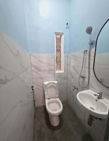 Rumah Banglo untuk Dijual di Seksyen 5 (Petaling Jaya) - Devamuthan Tamilarasan - Bathroom - PropertyGuru.com.my