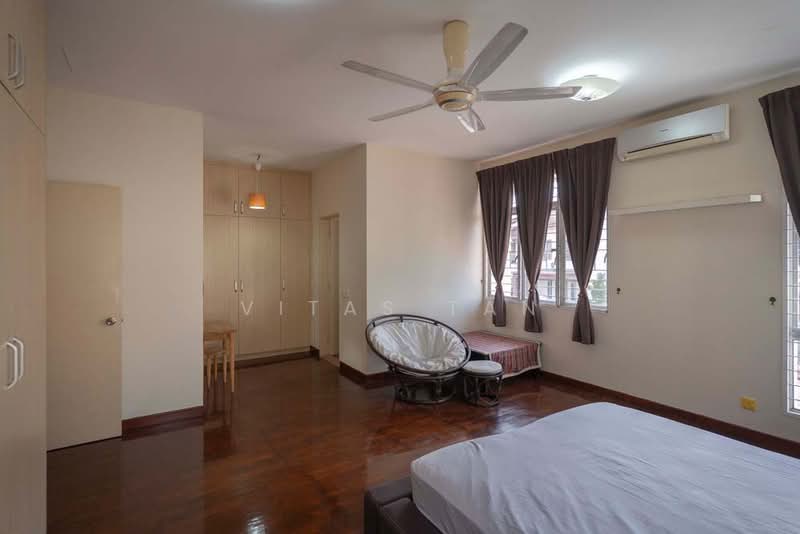 Semi-Detached House for Rent in Setia Damai (Setia Alam) - Vitas Tan - Bedroom - PropertyGuru.com.my