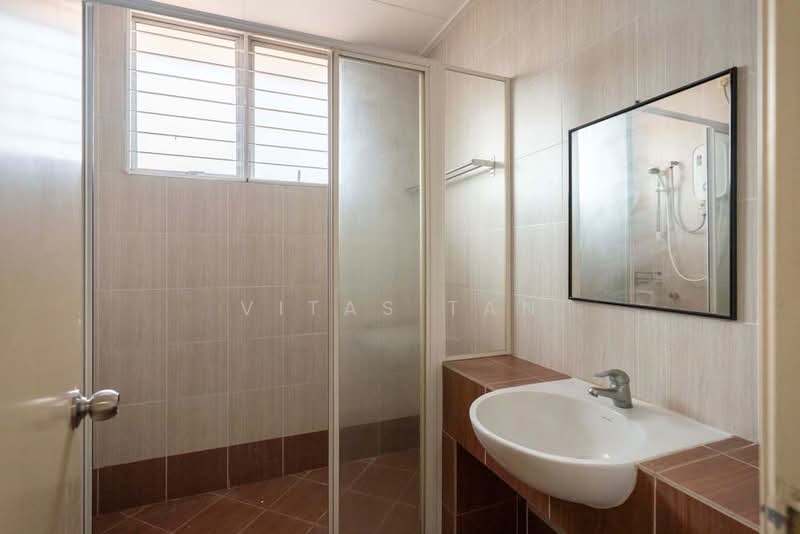 Semi-Detached House for Rent in Setia Damai (Setia Alam) - Vitas Tan - Bathroom - PropertyGuru.com.my
